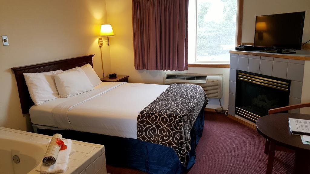 Hillcrest Inn SeasideSeaside  Kültér fotó